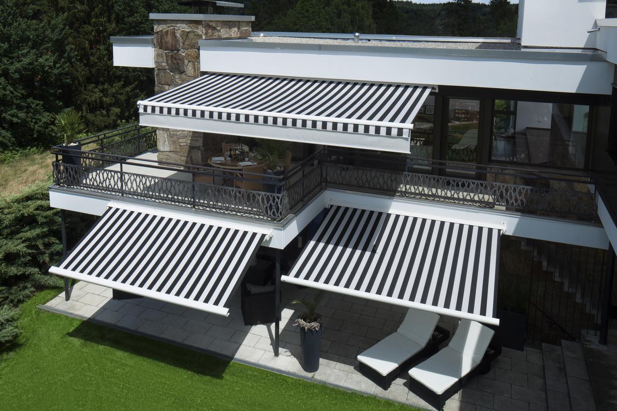 Individueller Sonnenschutz vom Tischler Drei individuelle Sonnenschutz-Lösungen vom Tischler an Haus