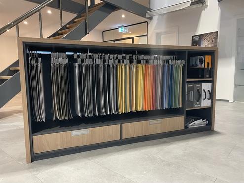 Stoffbeispiele PID Stoffbeispiele in Ausstellung PID